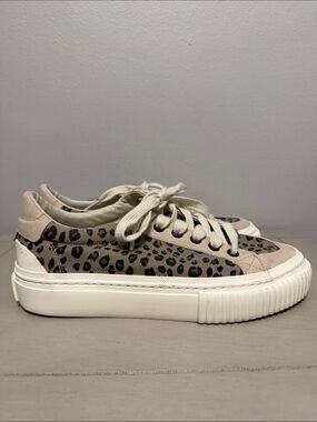 Zara Leopard Print Platform Casual Sneakers - Size 36 (US 6) GUC